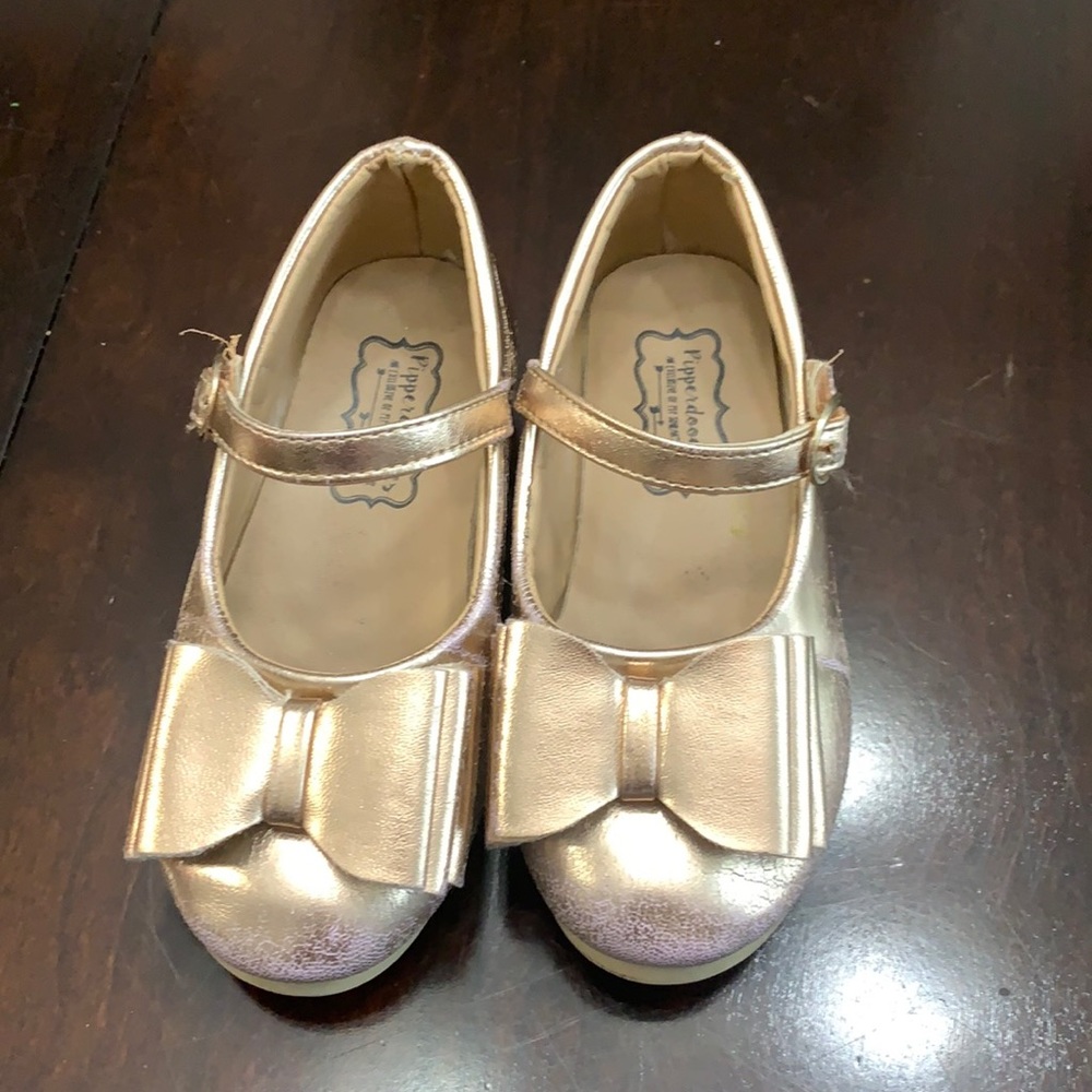 Pipperdoodles bow shoes size 30